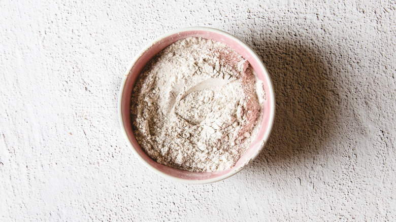 Cornstarch coating in bowl