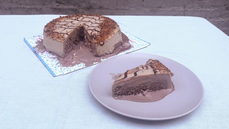 Reese's ice cream cake