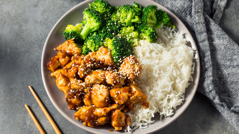 bowl of teriyaki chicken with broccoli and rice