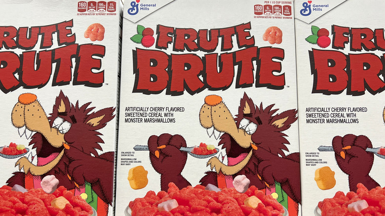 Frute Brute cereal box