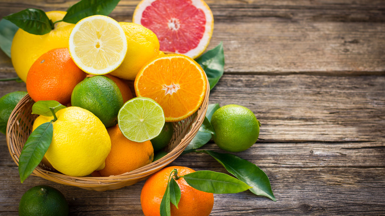 citrus fruits in bowl