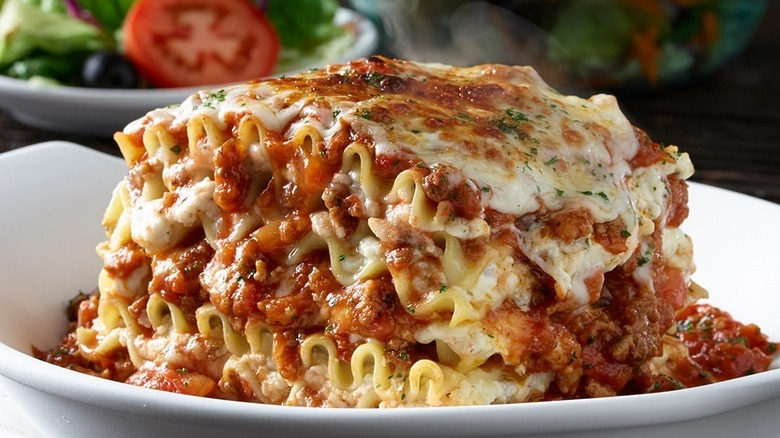 Best Main Course Dishes To Get At Olive Garden