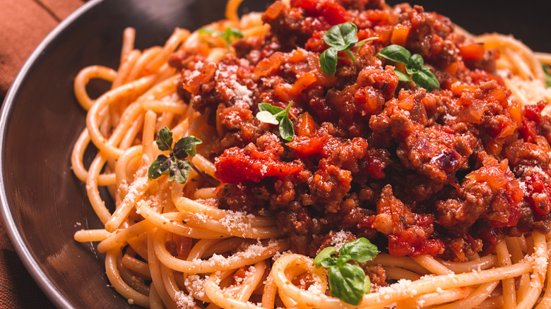 Spaghetti and meat sauce