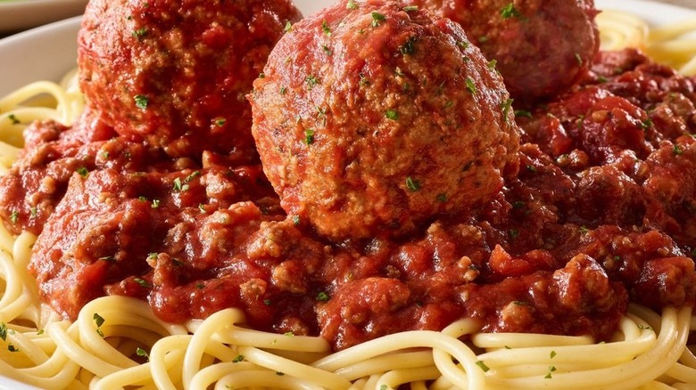 Spaghetti and meatballs