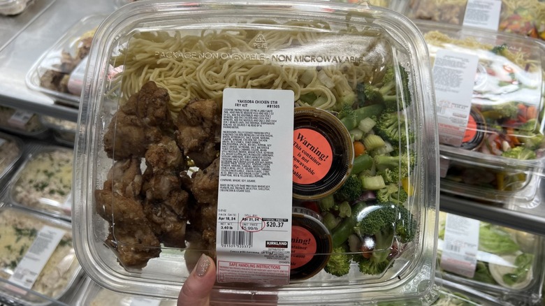 Costco Yakisoba stir fry meal kit