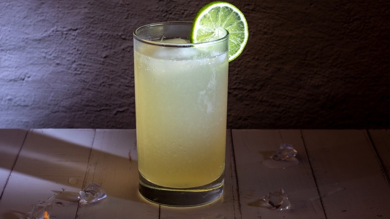 Chilcano with lime