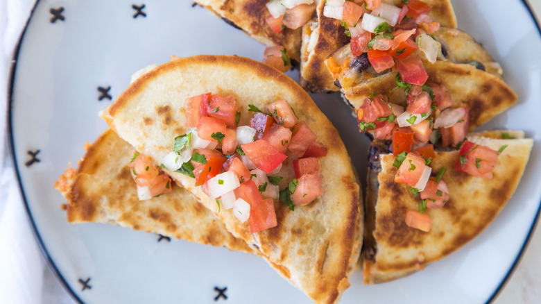 quesadillas with pico de gallo