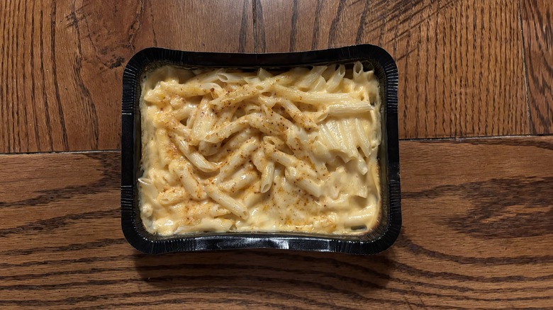 beecher's mac and cheese dinner on table