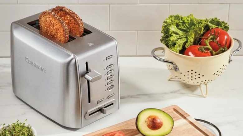 A Cuisinart Custom Select 2-slice Toaster