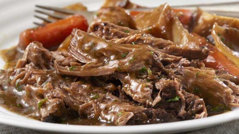 slow cooker pot roast