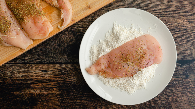 chicken breast dredged in flour