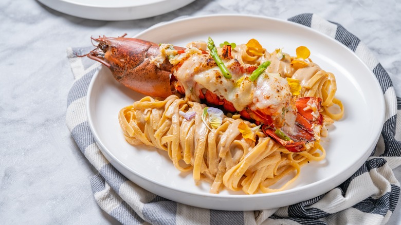 lobster pasta with asparagus