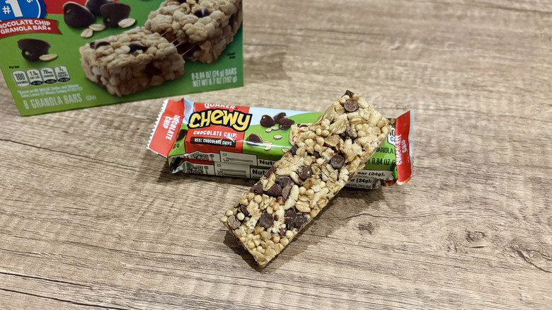 Chocolate Chip granola bar