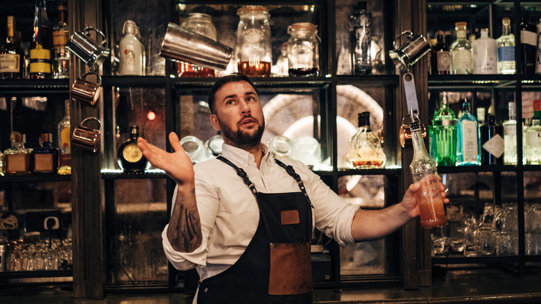 Bartender juggling tools