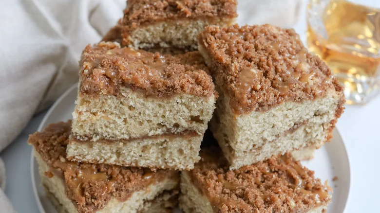 Whiskey caramel glaze coffee cake 