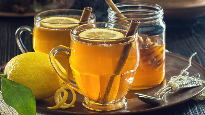 hot toddy with lemon