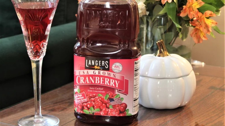  Langer's Cranberry Juice Cocktail