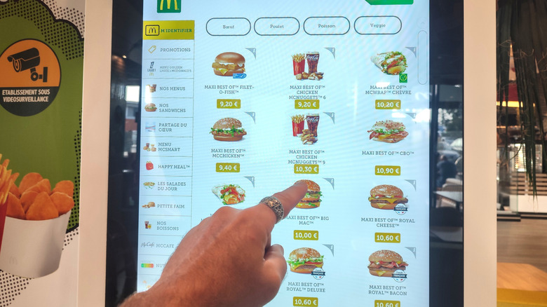 McDonald's self-serve menu in France