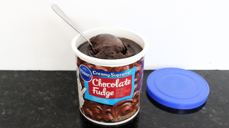 Pillsbury Creamy Supreme Chocolate Fudge