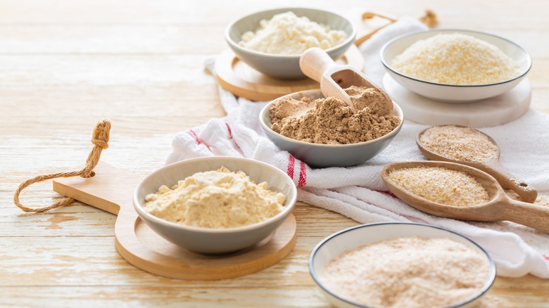 A variety of flours in small bowls