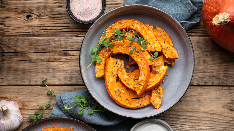 roasted winter squash in bowl