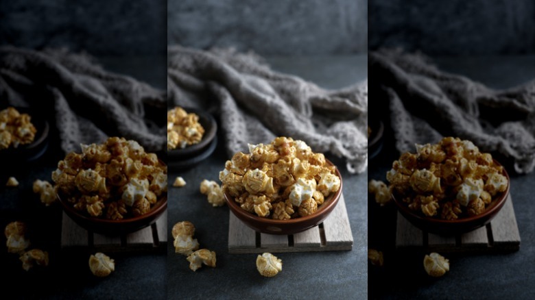 popcorn coated with glaze