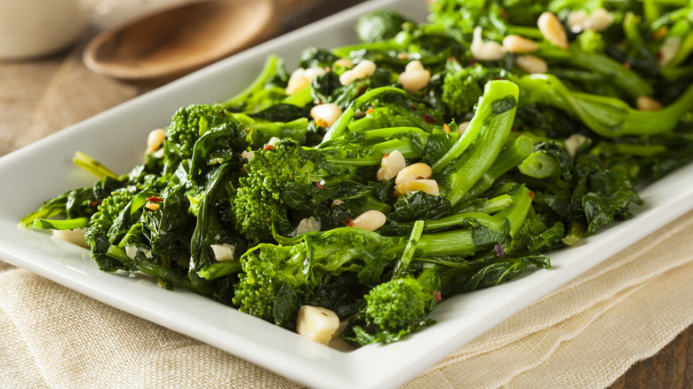 Plate of broccoli rabe