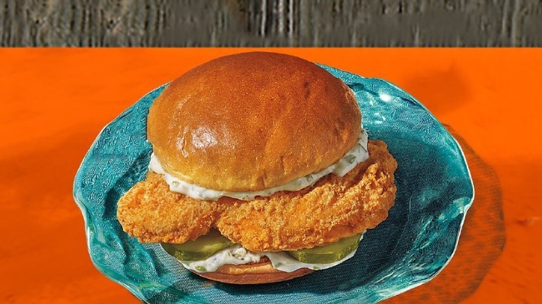 Popeyes flounder sandwich