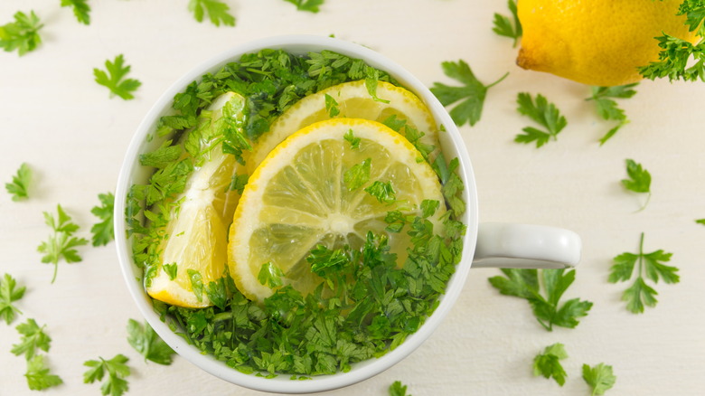 lemon slices and parsley 