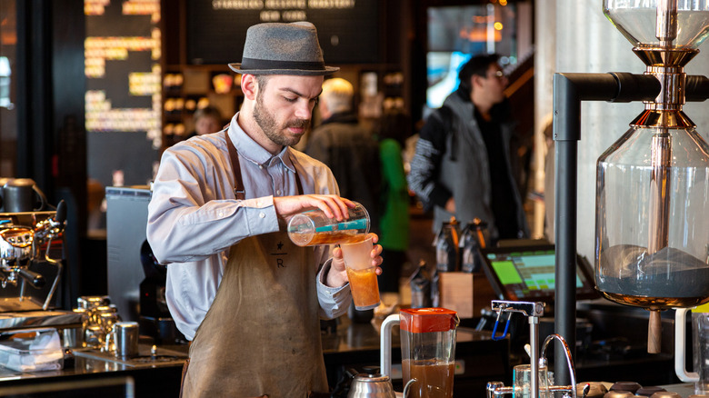 A Starbucks Reserve barista preparing a drink