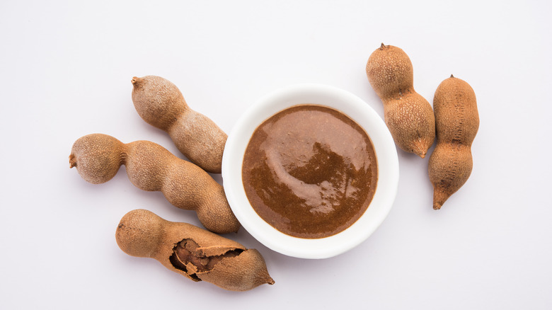 bowl of tamarind paste 