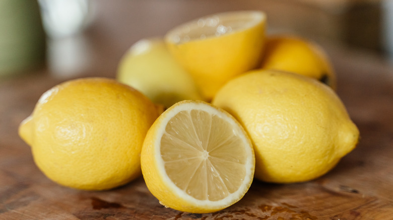 Cut slices of lemon