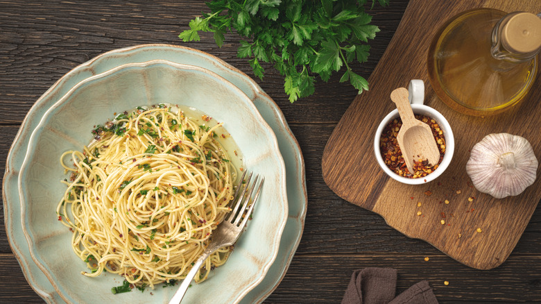 Aglio e olio pasta