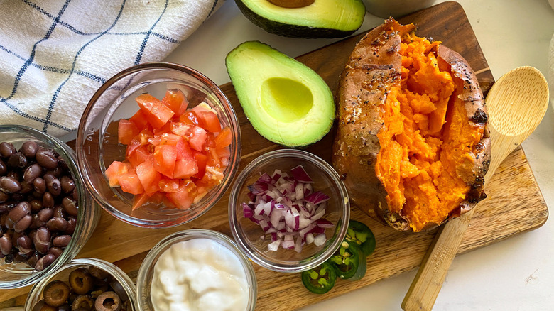 baked sweet potato with toppings