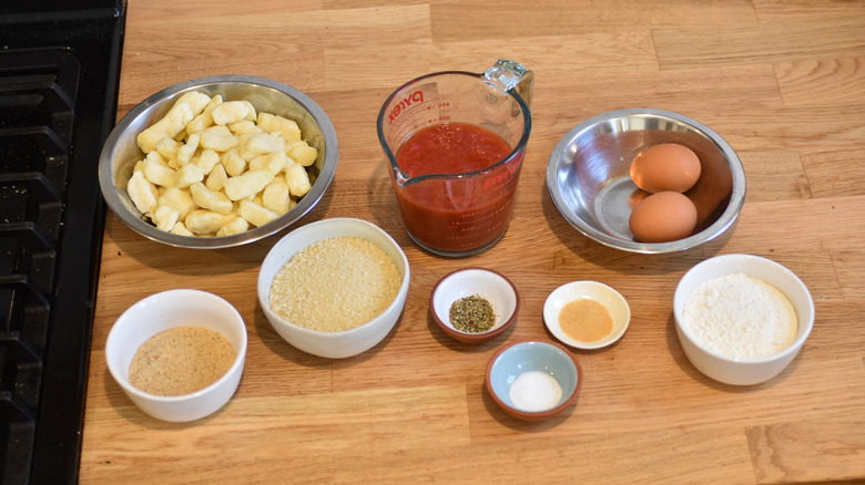 ingredients for cheese curds and marinara