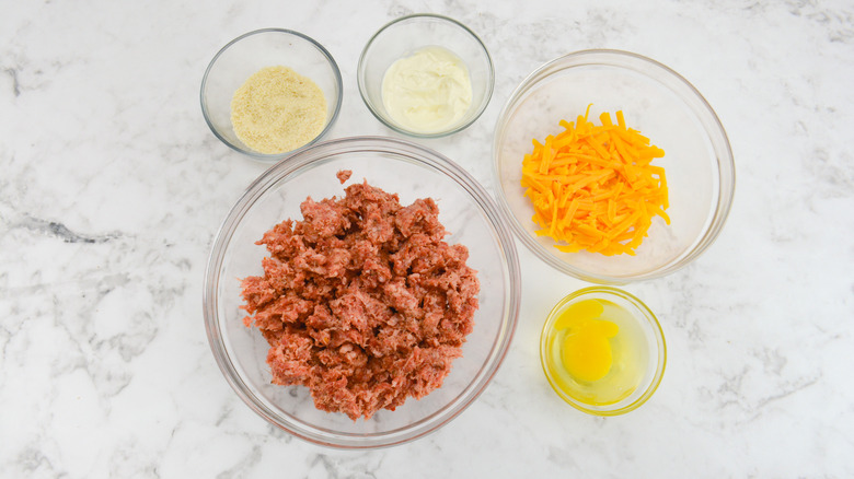 keto sausage balls ingredients