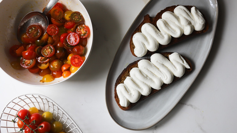 Toast with whipped ricotta cheese