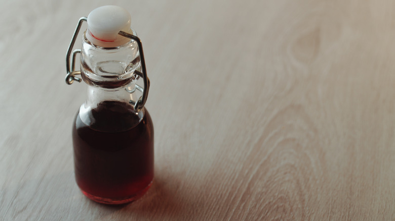 Homemade burnt sugar syrup