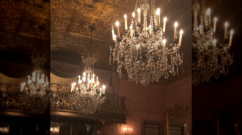 chandeliers at the Double Eagle