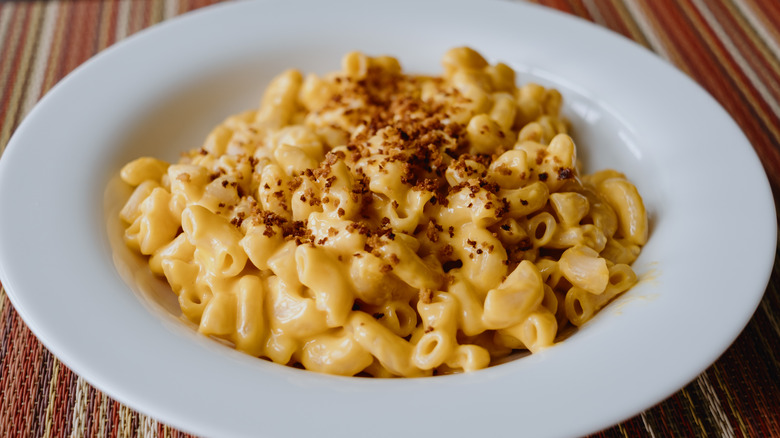 mac and cheese with breadcrumbs