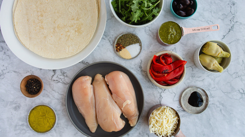 antipasti chicken wrap ingredients