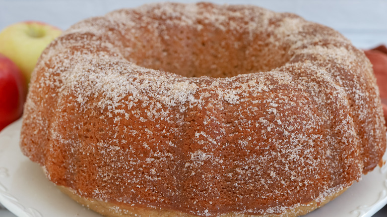 apple cider bundt cake