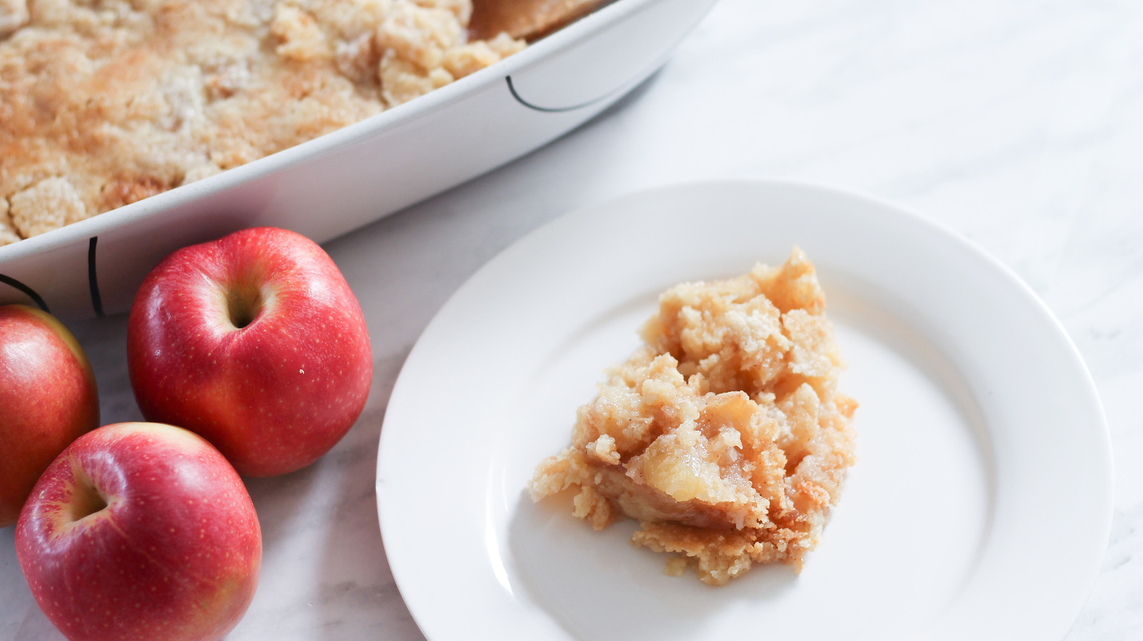 Apple Cobbler Cheesecake Recipe: How to Make It