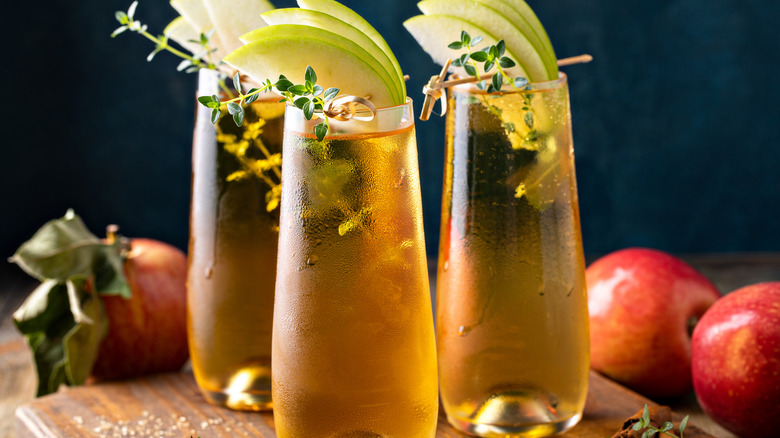 sparkling apple aperitif