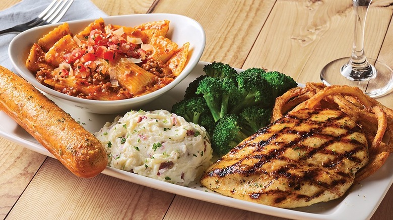 Applebee's food