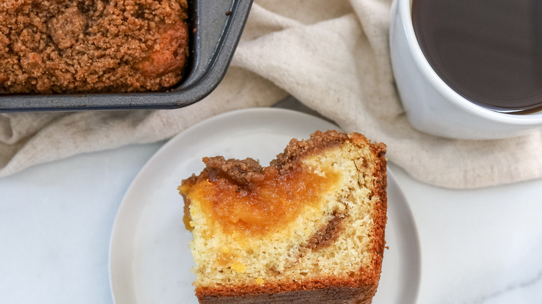 coffee cake with apricot puree