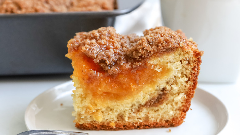 coffee cake with apricot puree