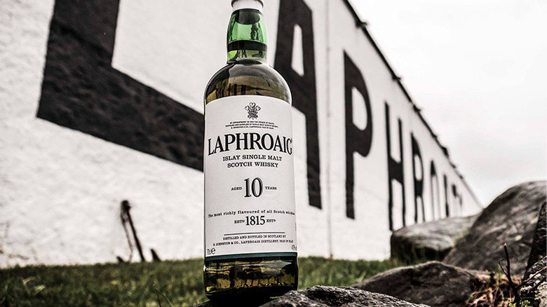 Laphroaig 10-Year bottle and mural