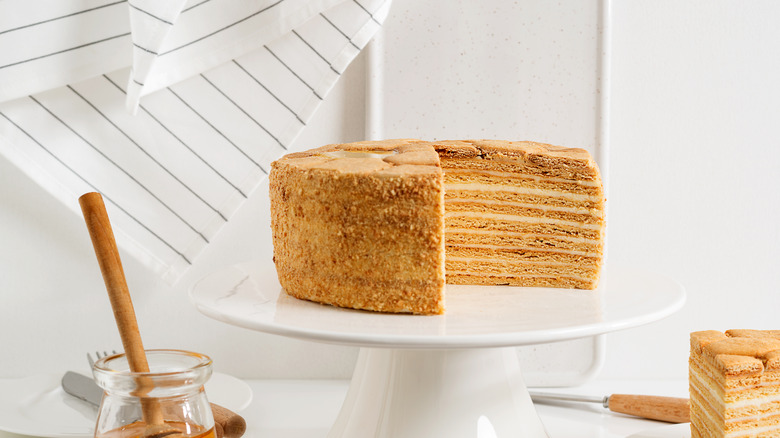 Russian honey cake