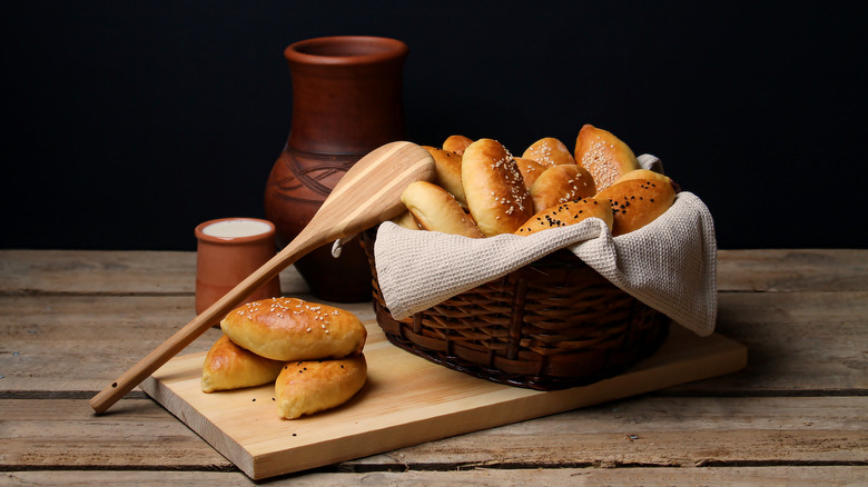 Pirozhki in a basket